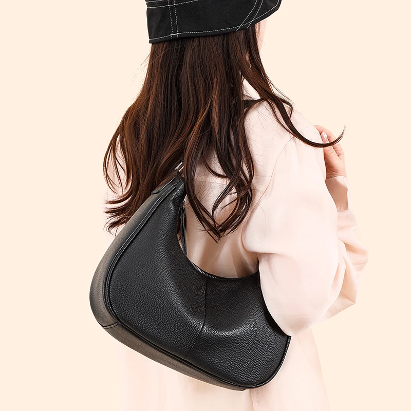 

Women's Large Capacity Shoulder Bag Wear-Resistant Genuine Leather Exquisite Workmanship Crossbody Underarm Bag Sac сумка y2k