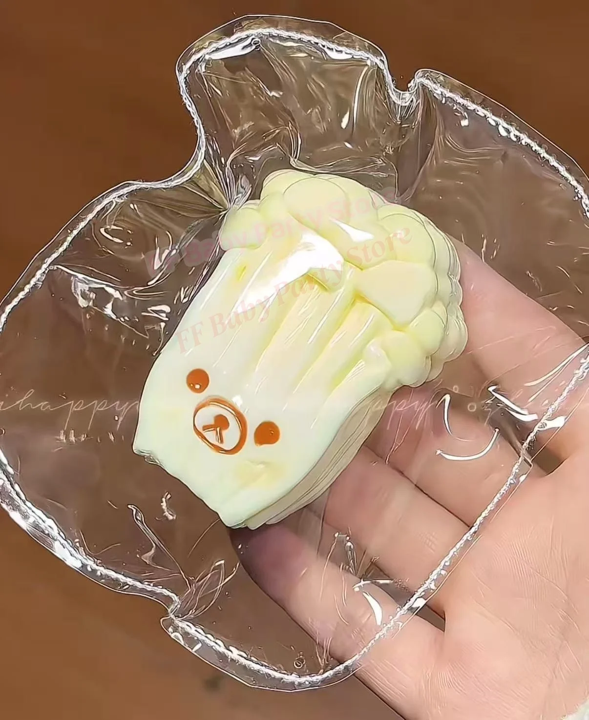 Handgefertigter Squishy mit BUTTER-Textur in Form von Banane, Karotte, Bär, Gemüse und Melone zur Stresslinderung, ASMR-Quetschspielzeug, Erwachsenen-Geschenk – Detail 19