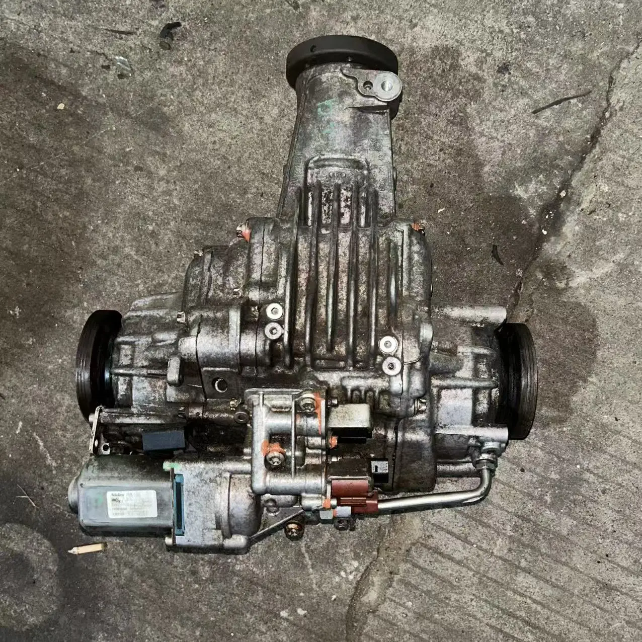 

Популярная горячая распродажа для Audi S8, оригинальный подержанный задний дифференциал, оригинальная сборка двигателя, горячая распродажа, коробка передач A8L, полуось, передача A6L