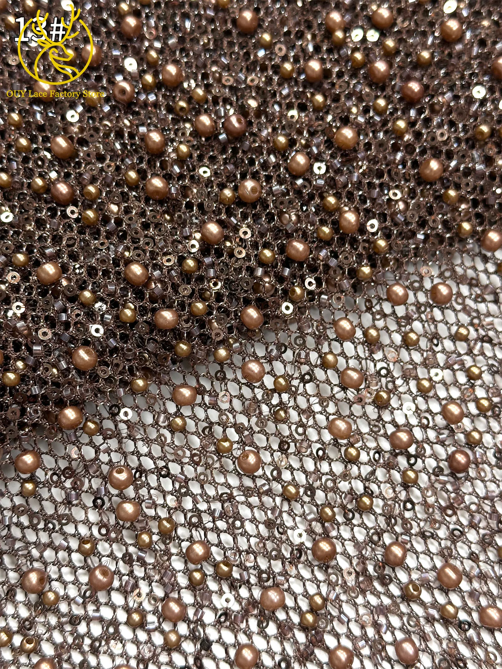 Neuer Stil Afrikanischer Perlen-Spitzenstoff Hochwertiger nigerianischer Perlen-Pailletten-Spitzenstoff Luxuriöser französischer Netzstoff zum Nähen von Hochzeitskleidern – Detail 29