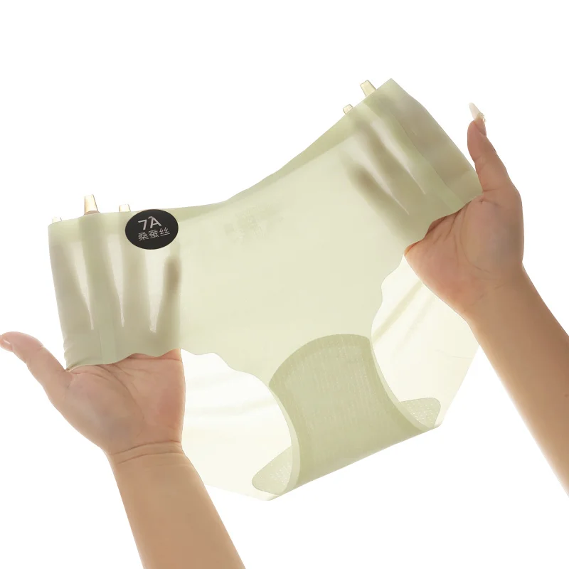 Бесшовные трусики из вискозы, 3 шт.