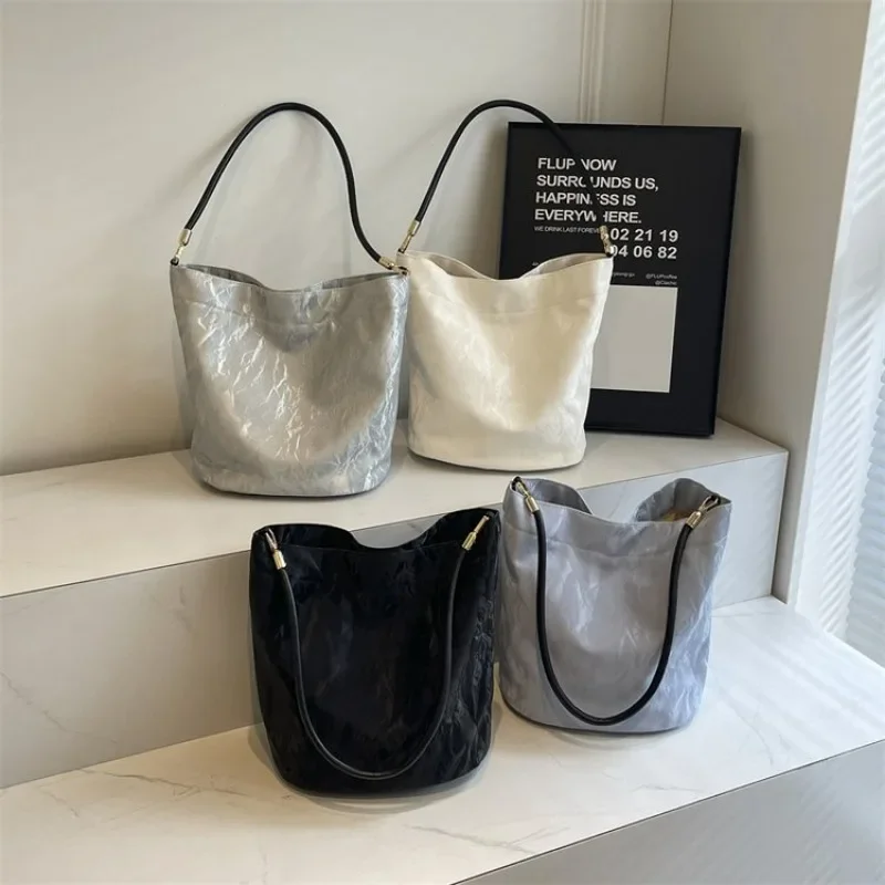 Einfache Alltags-Wickeltasche, Handtasche, Tragetasche für den täglichen Gebrauch, exquisit, vielseitig, elegant, praktisch, stilvoll, organisiert