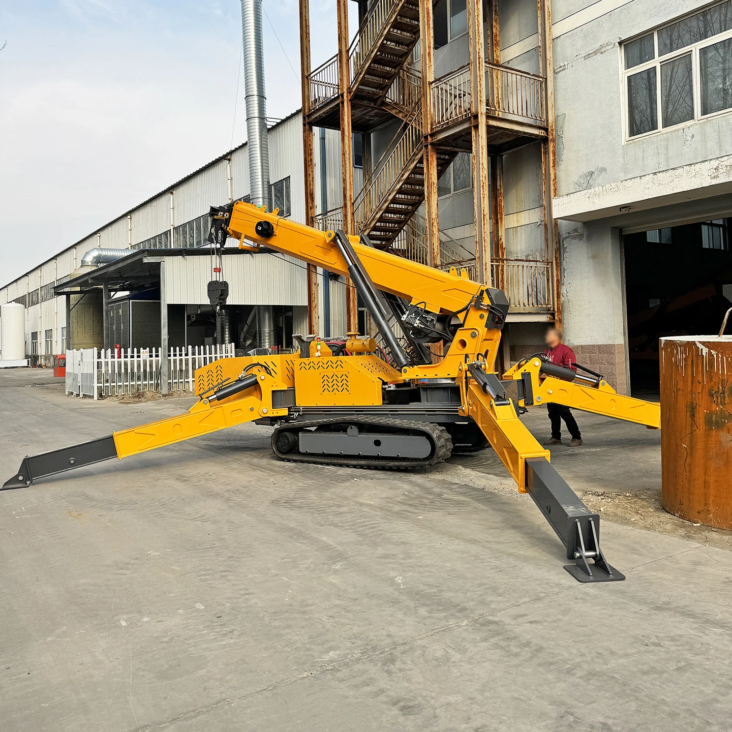 Mini Telescopic Boom Portable Indoor Outdoor 2 Ton 5 Ton 8 Ton Telescopic Spider Crane