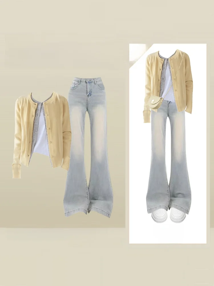 

Модный вязаный кардиган с длинными рукавами и джинсы с высокой талией и расклешенными штанинами, женский осенний комплект в стиле колор-блок.