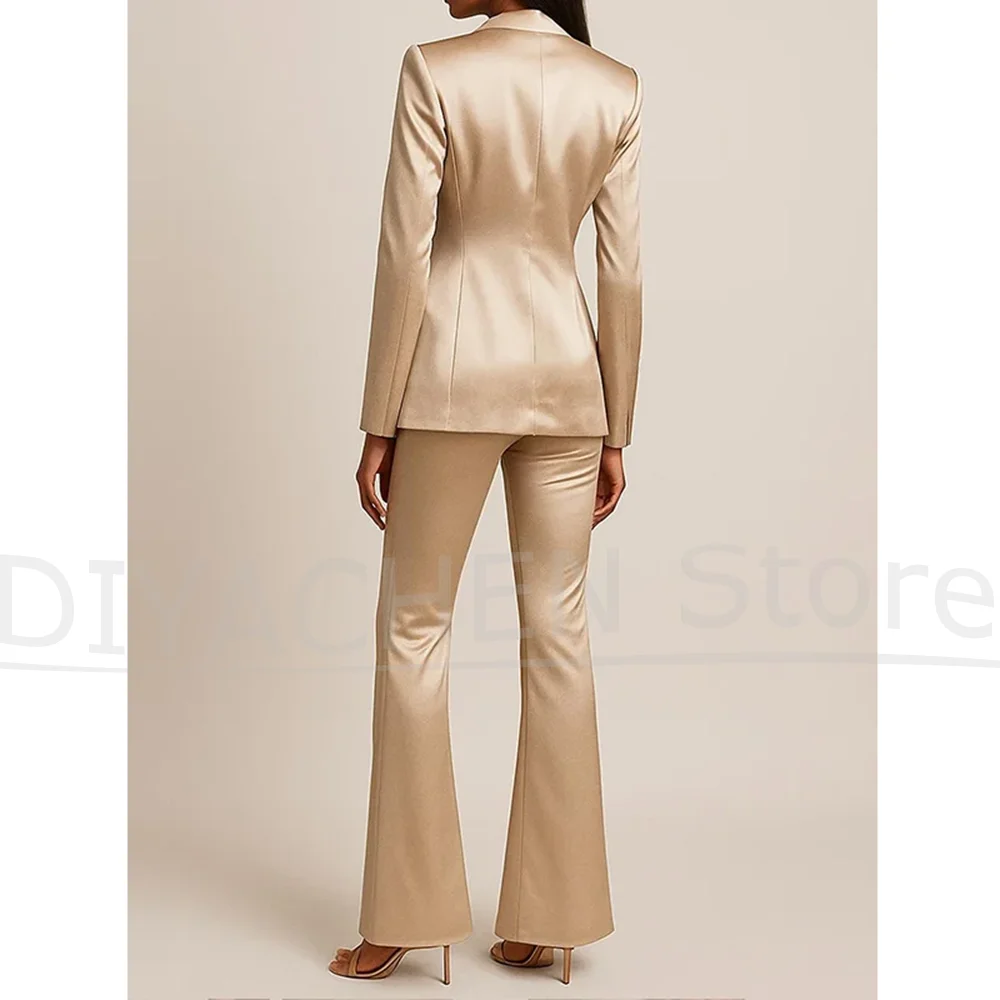 طقم بدلة نسائية من الساتان سترة أنيقة بلون الشمبانيا وسراويل واسعة مكونة من قطعتين ملابس حفلات المكتب بقصة ضيقة فاخرة لامعة على الموضة