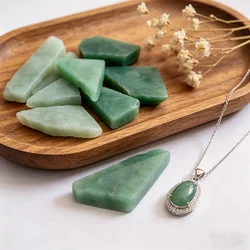Piedra de jadeíta Natural, Jade Dulong verde crudo de China, enseñanza de especímenes minerales, piedra de decoración del hogar