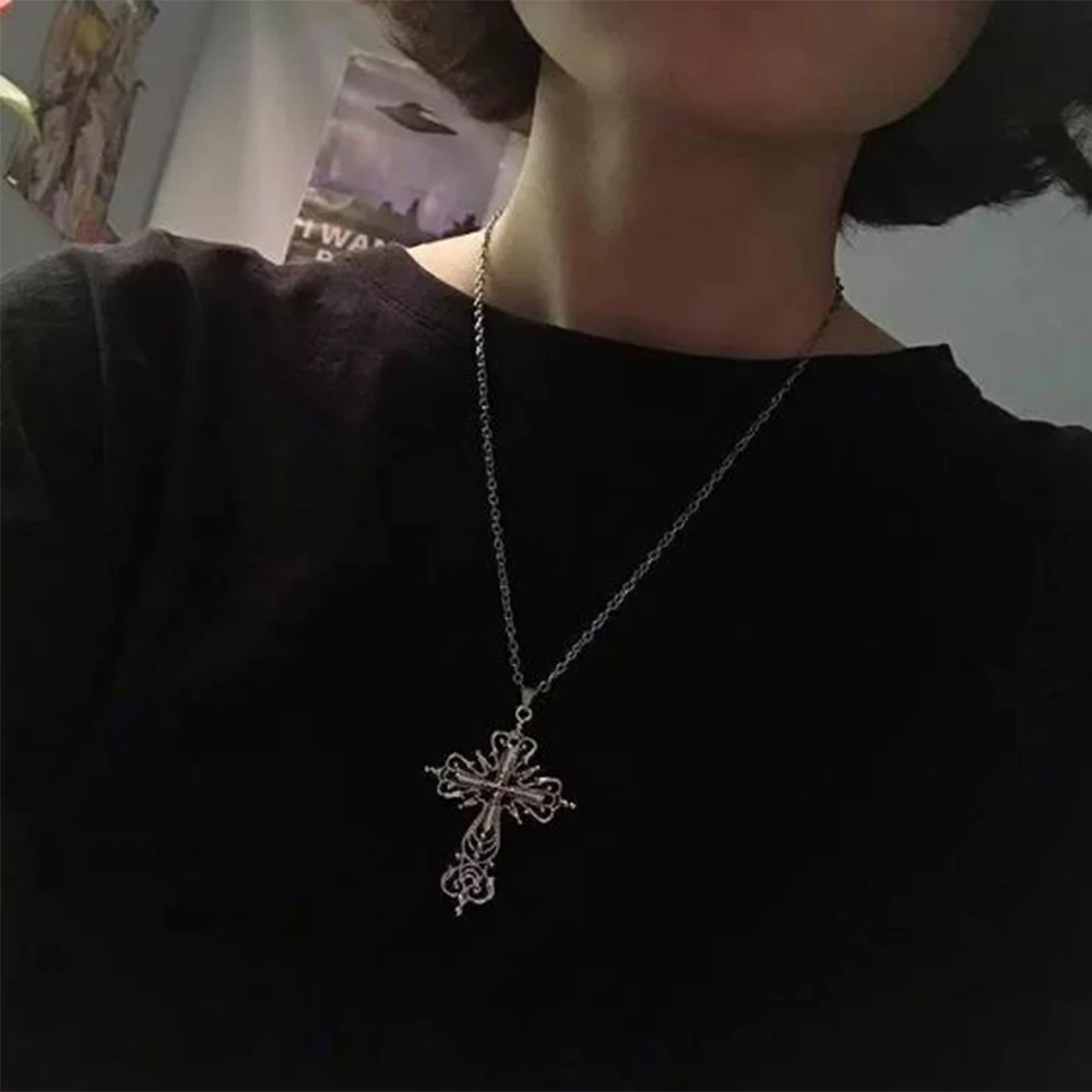 قلادة كلاسيكية مرصعة بالألماس مجوفة، قلادة على الطراز القوطي باللون الأسود متعددة الطبقات على شكل حرف Y #2