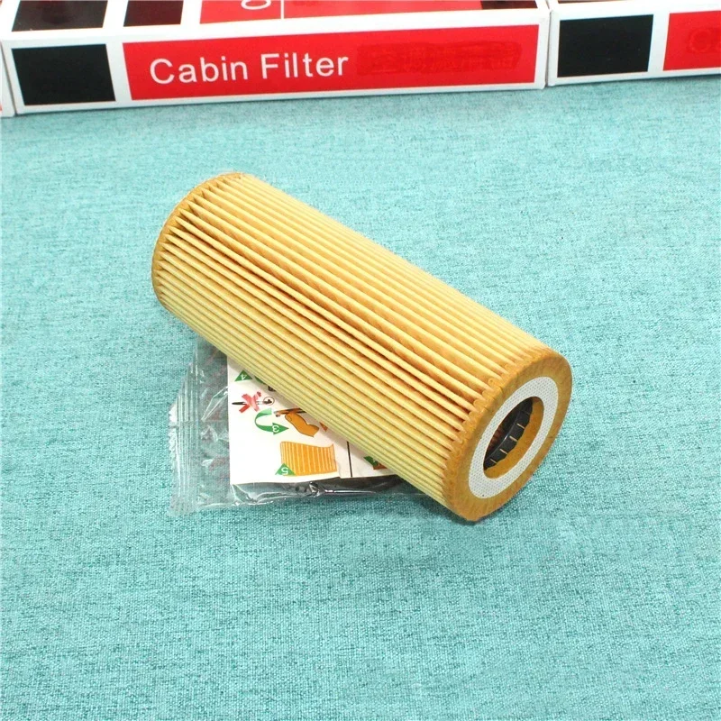 For Audi VW Touareg Cayenne Engine Oil Filter Paper Element OE# 06E115562A, 06E115562C, 06E115562, 06E115466