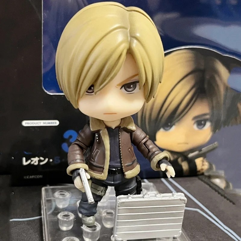 Resident Wicked 4 Leon. S. Kennedy Anime Figure Biohazard Re:4 Leon Scott Kennedy Action Figure Collectible Model Doll Toys