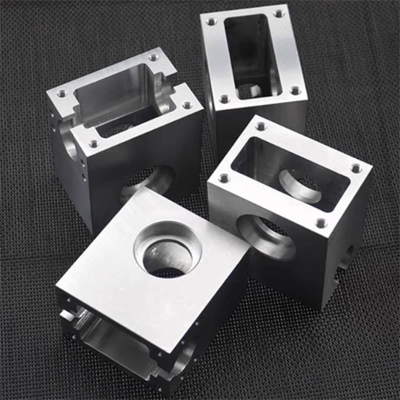 China Cutom CNC Precision Machining Milling 6061 7075 Anodized Aluminum Alloy Motorcycle CNC Machining Service