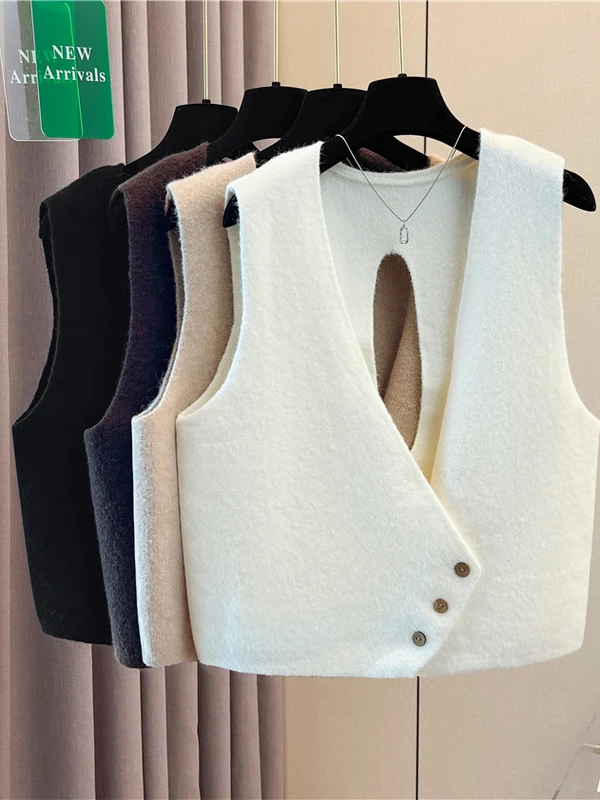

Large Size Knitted Sweater Vest Women's Spring New Outerwear Design Sensation Style No Brand Woolen Material Sleeveless
