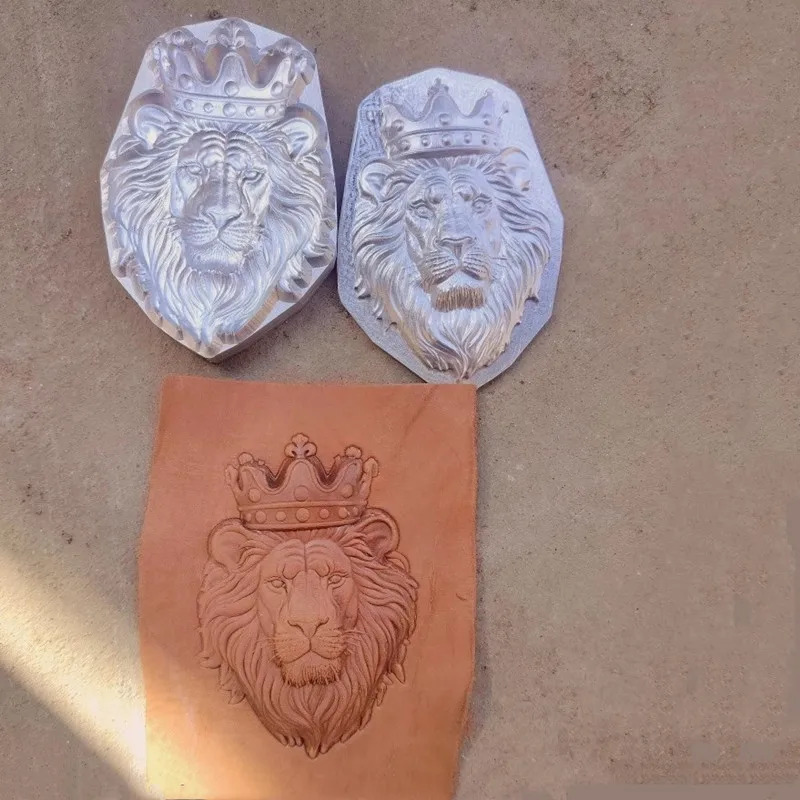 

Royal Lion King Leather Stamp, Crown Lion Head Metal Embossing Die For DIY Leather Craft, Aluminum Press Mold (118x88mm)