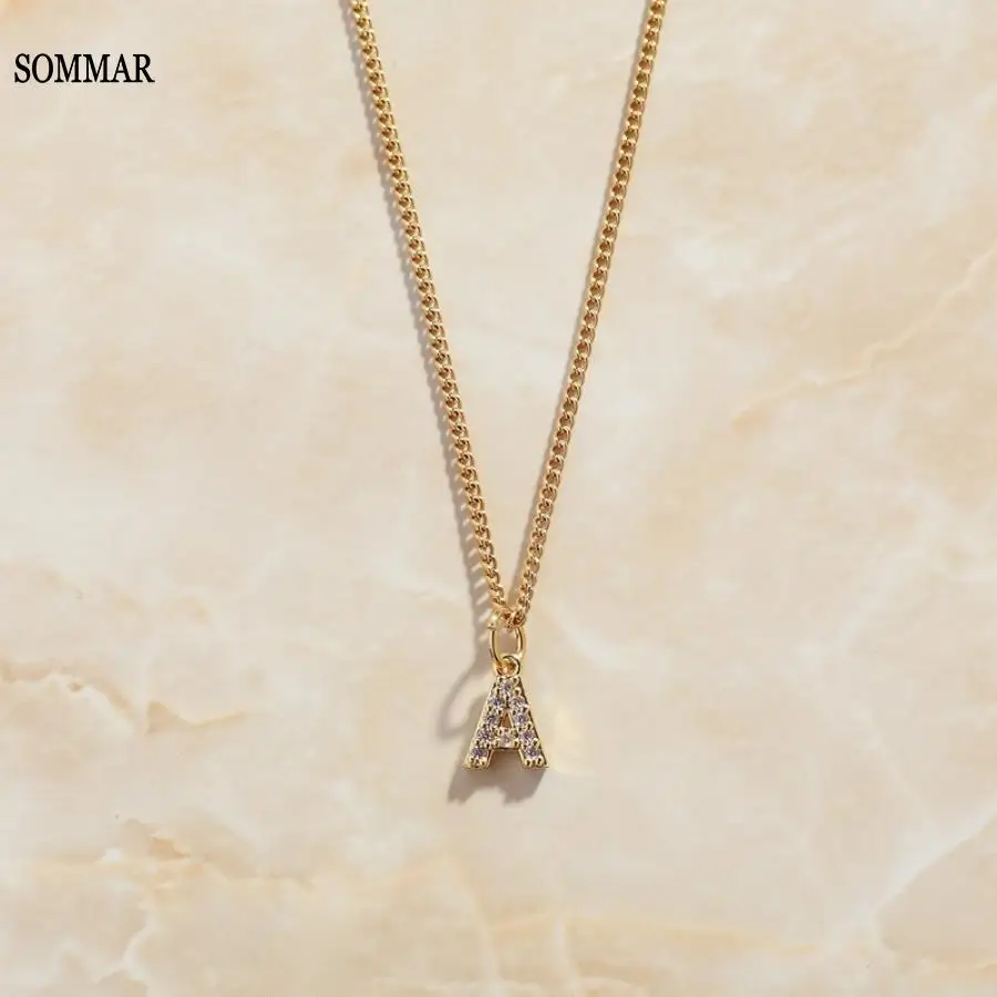 סומר חדש מצופה זהב נשים תליון זהב 26 אותיות תליון די נחושת עם שרשרת צד נירוסטה שרשרת קמעות