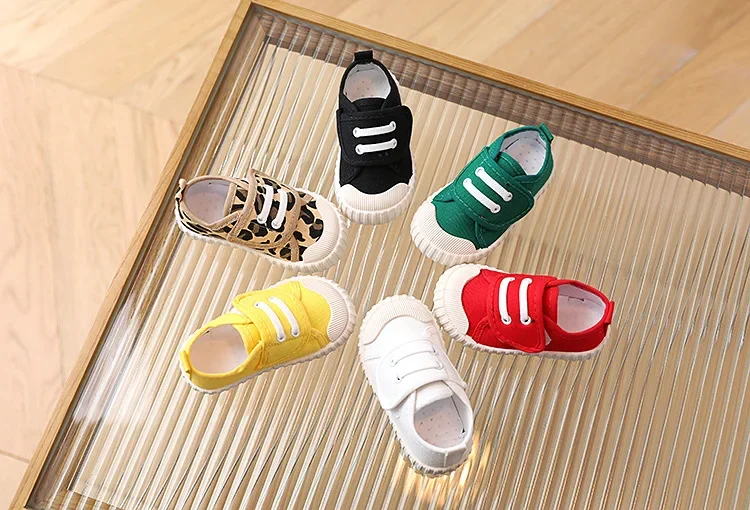Kinder Schuhe Jungen Mädchen Leinwand Schuhe Mode Weiche Kleinkind Kleinkind Mädchen Jungen Turnschuhe Atmungsaktive Candy Farbe Kinder Leinwand Schuhe – Detail 2