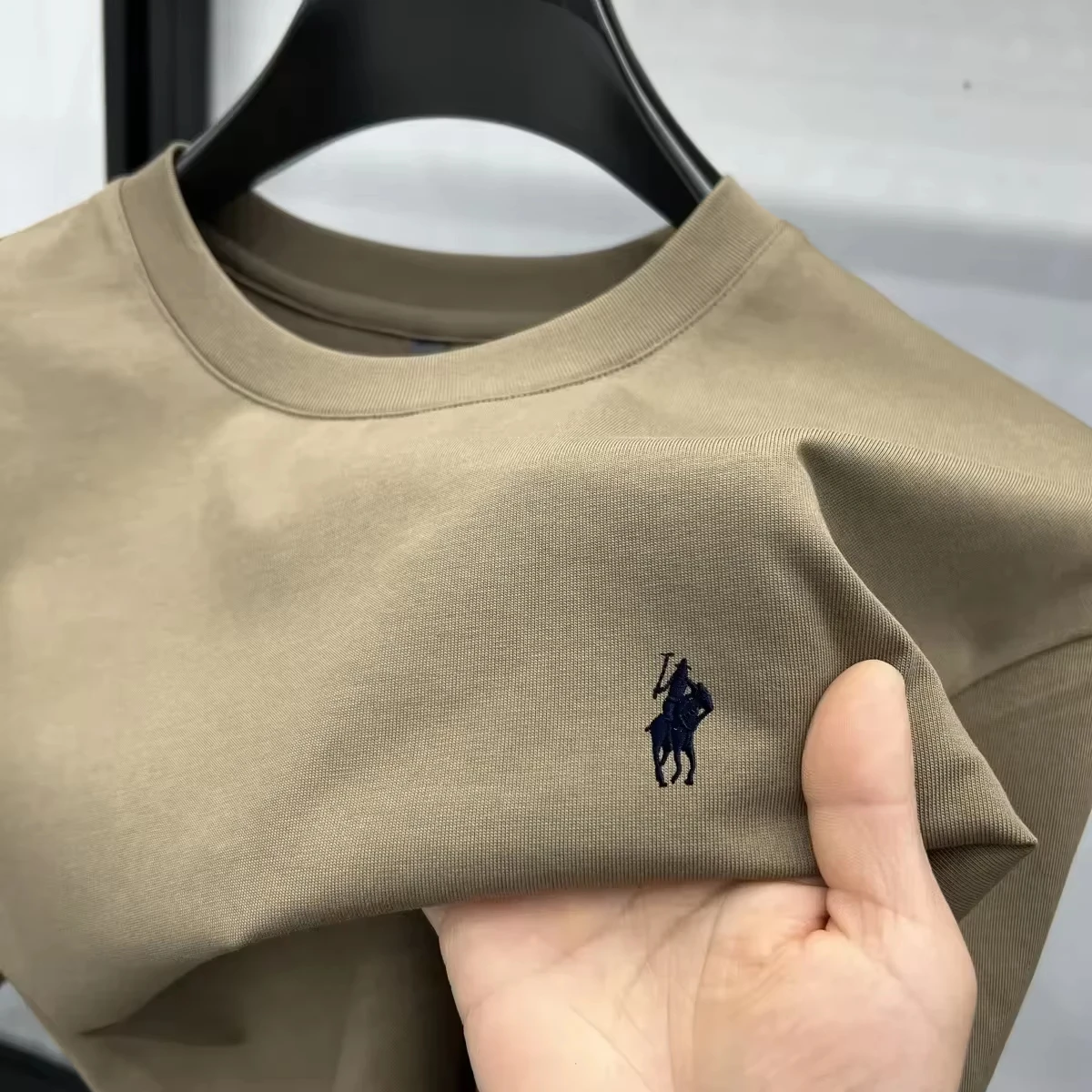 Classic Logo Outdoor Leisure B - Streetwear Brands Logo 评论和价格