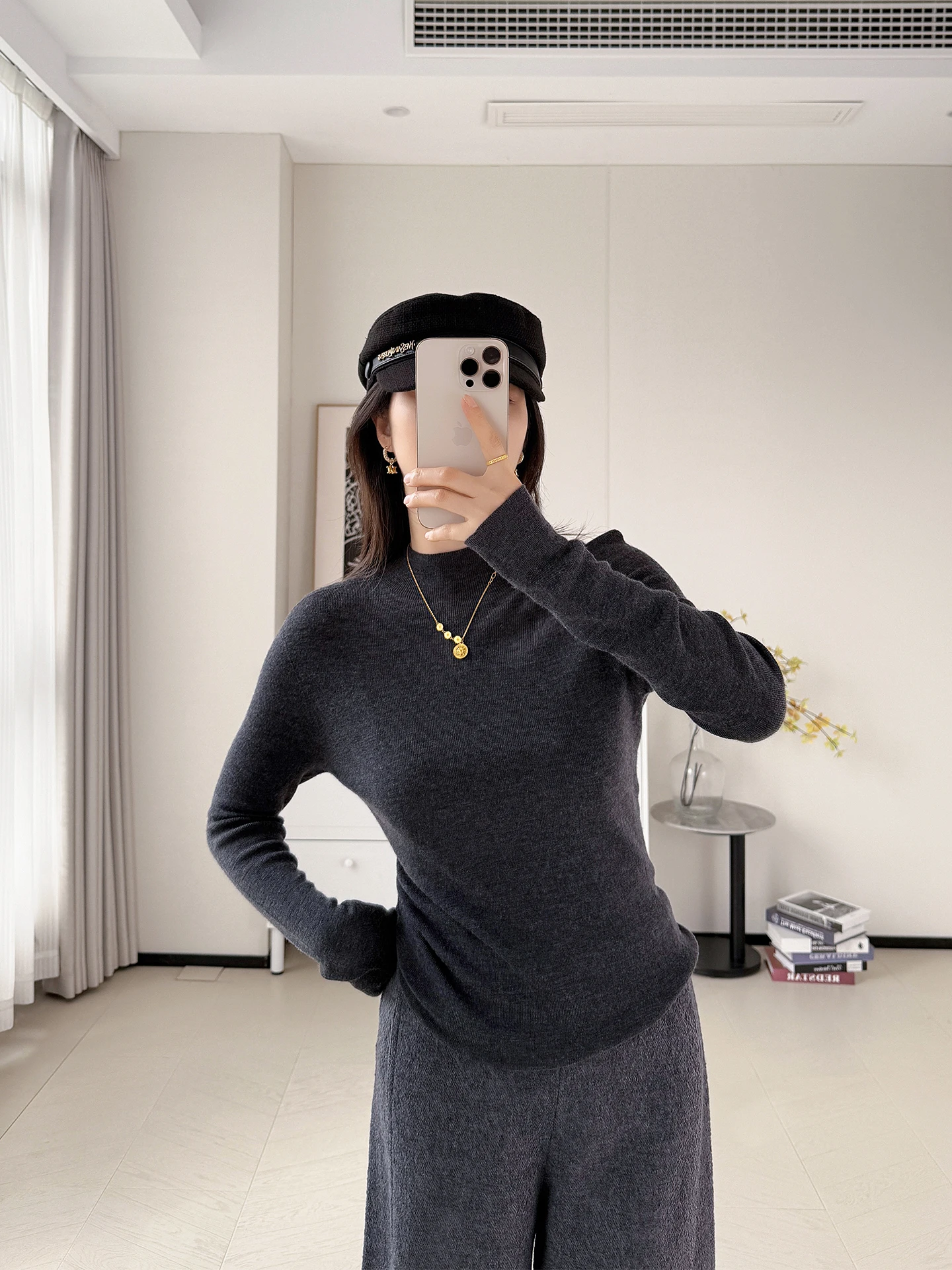 

Ультратонкий свитер из мериносовой шерсти с длинными рукавами, высокоэластичный, с круглым вырезом, базовый, цельный, повседневный, женский.