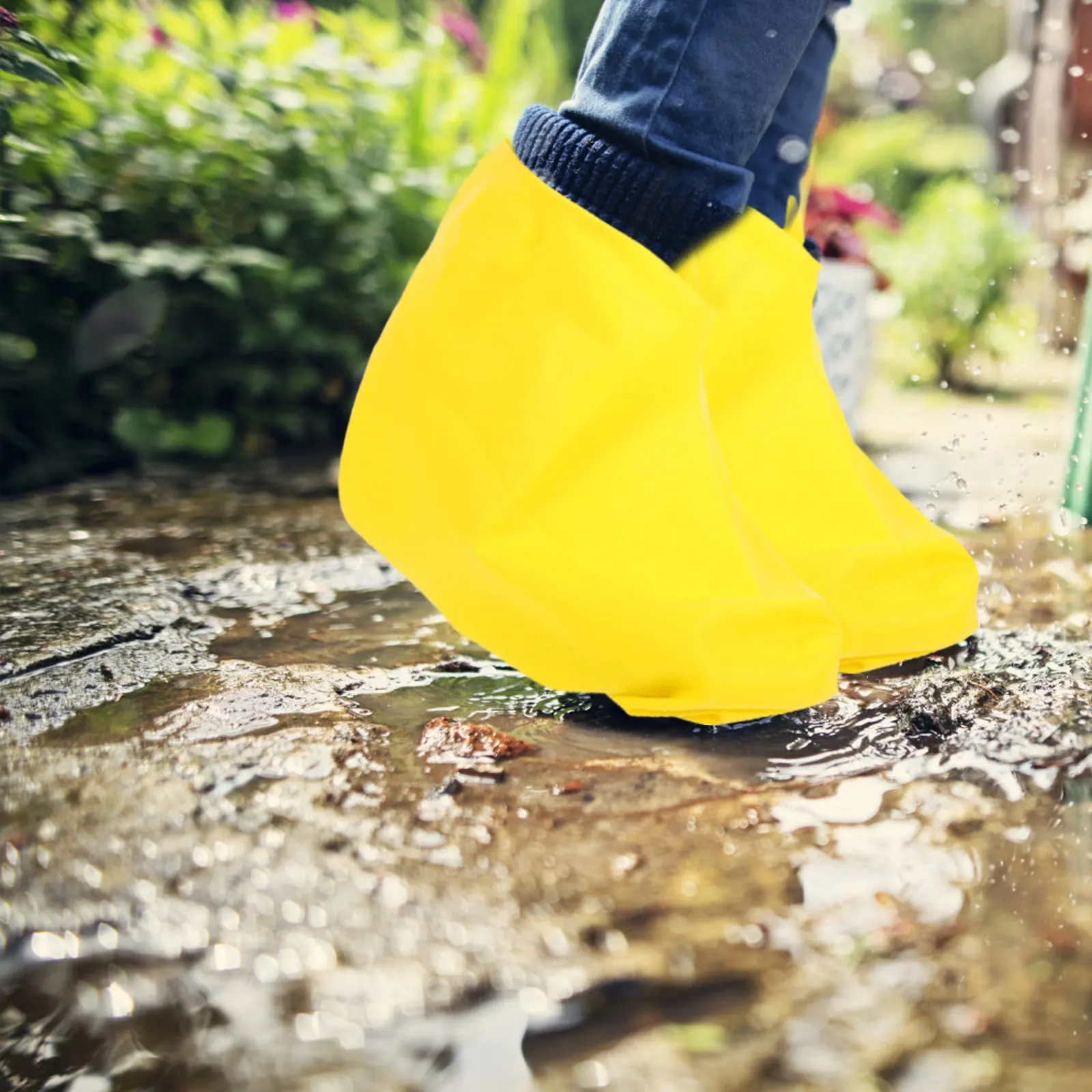 

2 пары износостойких латексных водонепроницаемых чехлов для обуви, легко надеваемые, нескользящие, многоразовые защитные накладки для обуви для занятий спортом на открытом воздухе, езды на велосипеде и в дождь