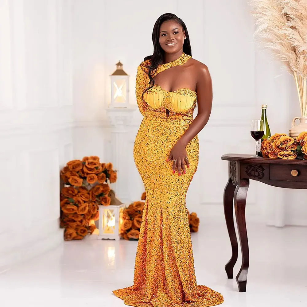 Glittery Geel Lovertjes Zeemeermin Avondjurken Vrouwen Luxe Een Schouder Halter Prom Jassen Sexy Vloerlengte Formele Party Gewaad