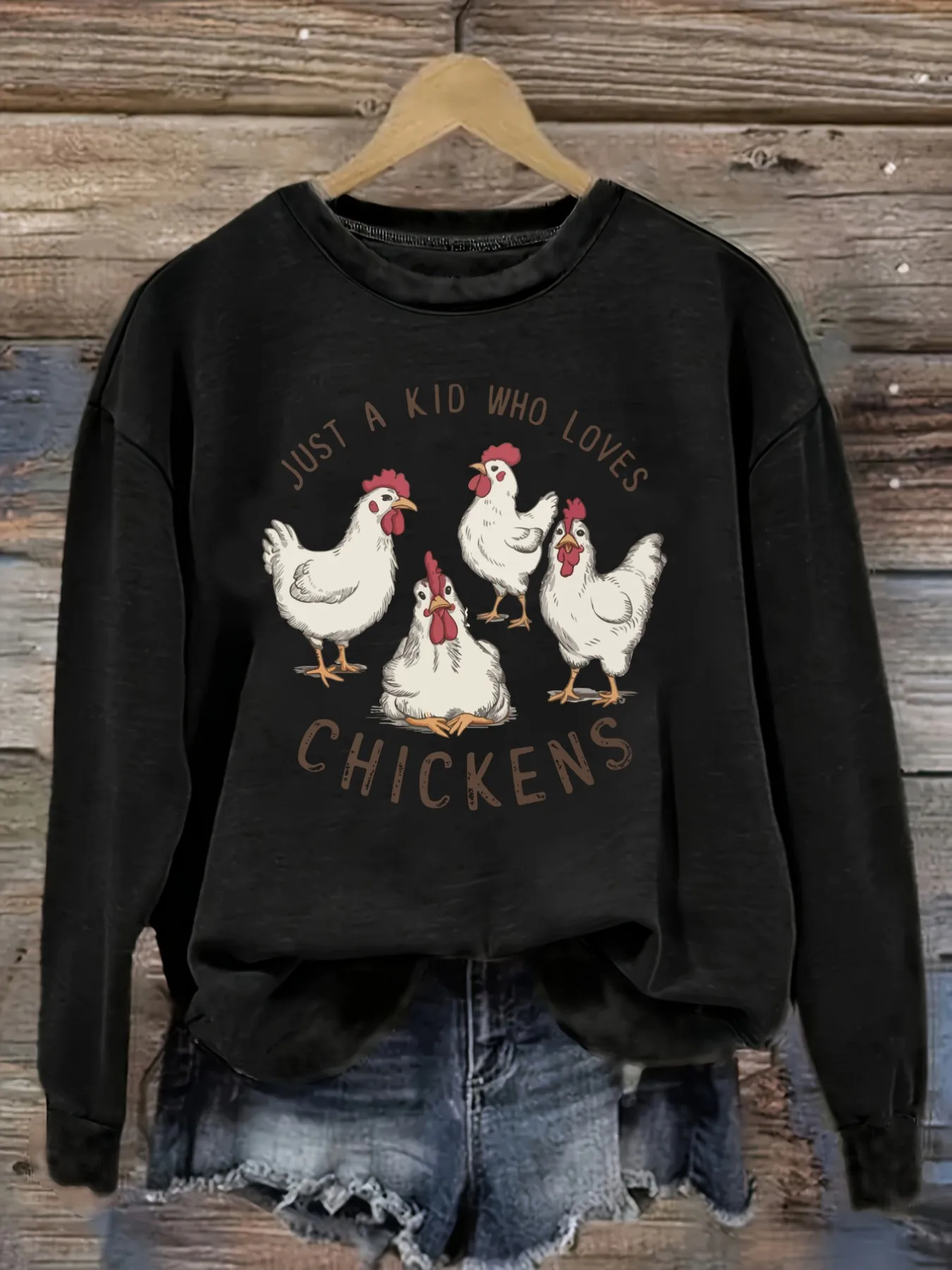 Women's Casual Long Sleeve Crew Neck T-Shirt Just A Kid Who Loves Chickens Design, Round Neck Women's Clothing, Machine Washable, Slightly Elastic, Loose Fit, Spring Autumn Winter Women's T-Shirt, Halloween Costume Outfit