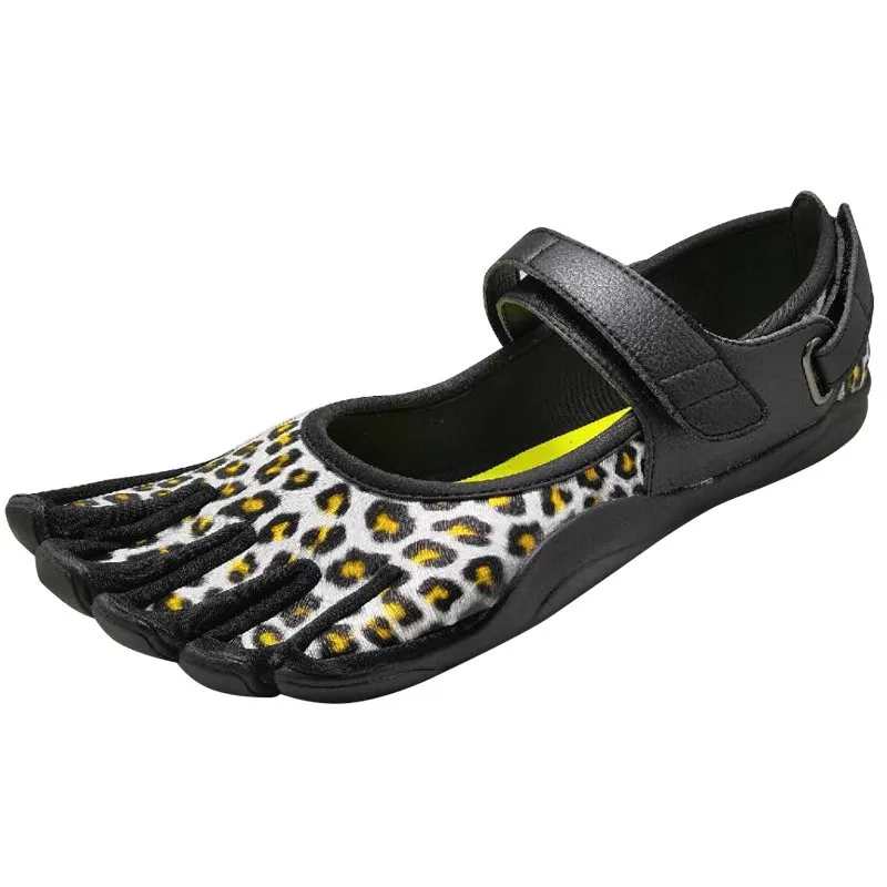 Breathable waders Ideal for indoor fitness and rock climbing Non-slip abrasion-resistant beach five-toe shoes