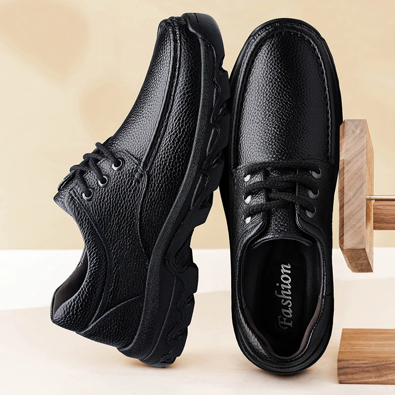 مقاس كبير 36 - 51 أحذية جلدية للرجال قابلة للتنفس، بطانة شتوية دافئة مضادة للتصادم، أحذية عمل غير قابلة للانزلاق