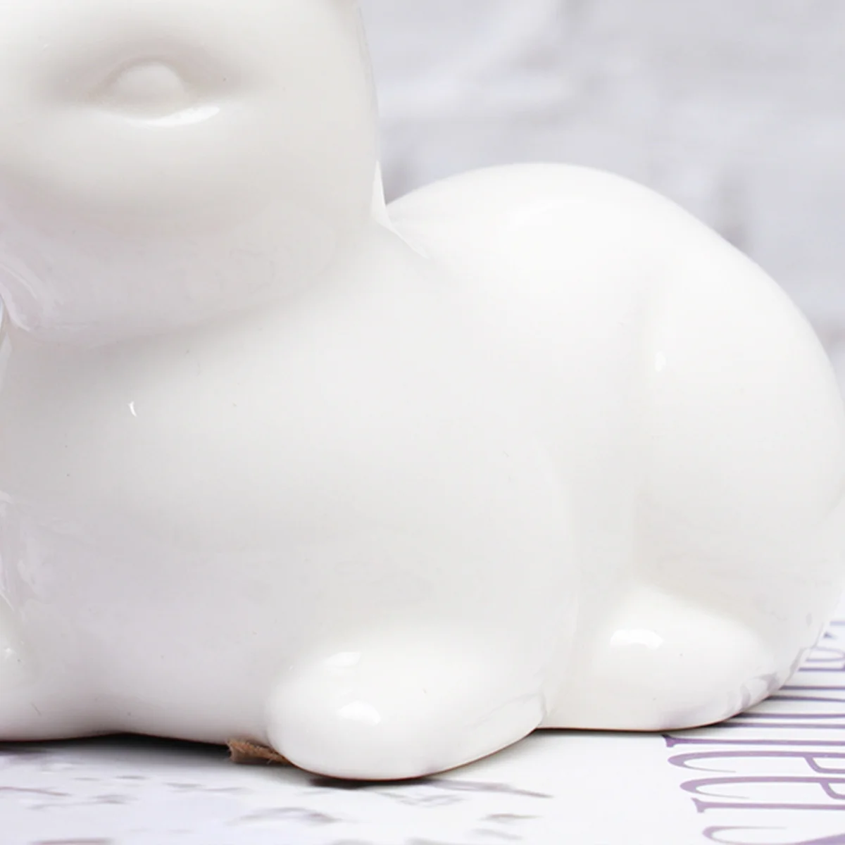 

Small Animal Sculpture for Tabletop Decorative Display Indoor Room Decoration Ceramic Mini Craft White Style D