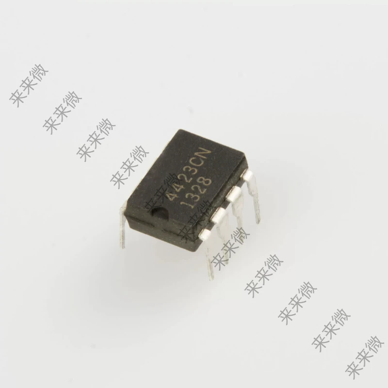 5pcs MIC4423CN Dual MOSFET Gate Driver Gate Drive IC DIP-8 Electronic Components BOM List