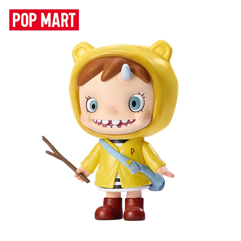 

POPMART Polar Rainy Day Adventure Collectible Figure Hanger Card Trendy Fashion Gift Toy Figure Collectible Hanging Ornament