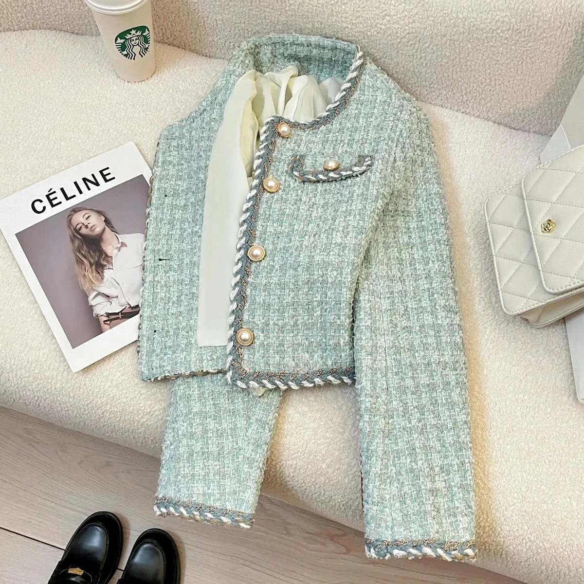 

Female 2025 Spring Autumn New Blue French Exquisite Coarse Hemp Fragrant Short Coat