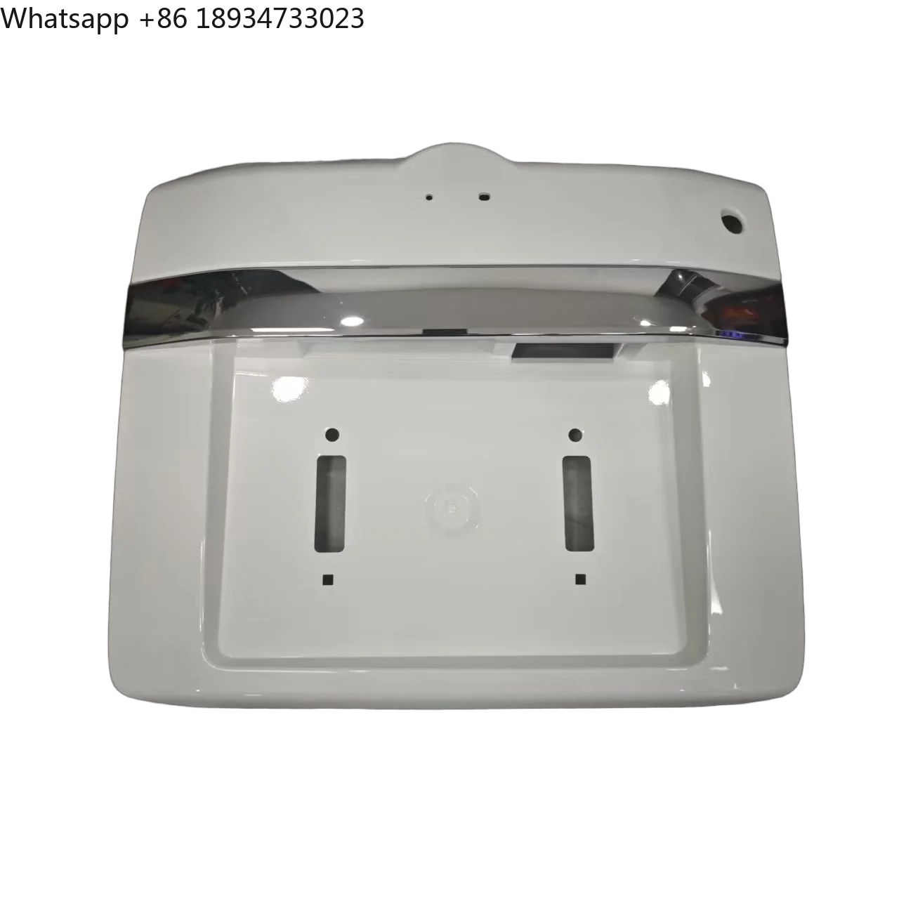 

For Patrol Y61 05-18 New Condition Rear License Plate Light Panel Excluding English Labeling Auto Part
