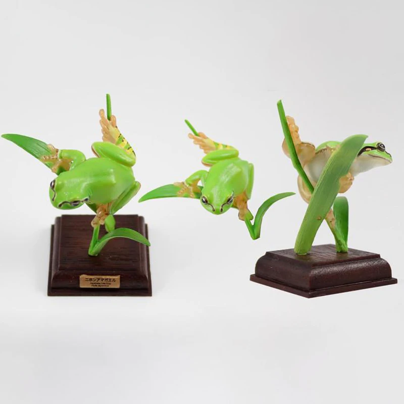 Sapo manchado preto gashapon animal tridimensional coleção ornamento presentes do feriado figura de ação modelo brinquedos