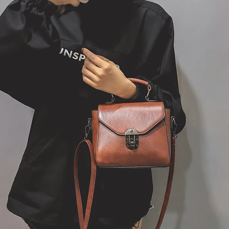 

Spring new turn-lock small bag Korean women's bag fashion ladies shoulder bag simple trend handbag crossbody bag