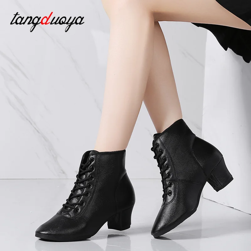 Sepatu dansa Jazz dansa Latin wanita, sepatu kets olahraga warna merah hitam, sepatu dansa Modern Jazz Ballroom wanita