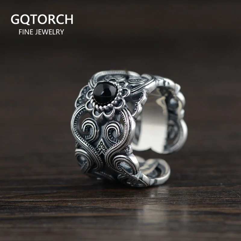 

S925 Sterling Silver Vintage Thai Silver Inlaid Black Agate Ring Men and Women Hollow Pattern Wide Couple Rings Silver Ring