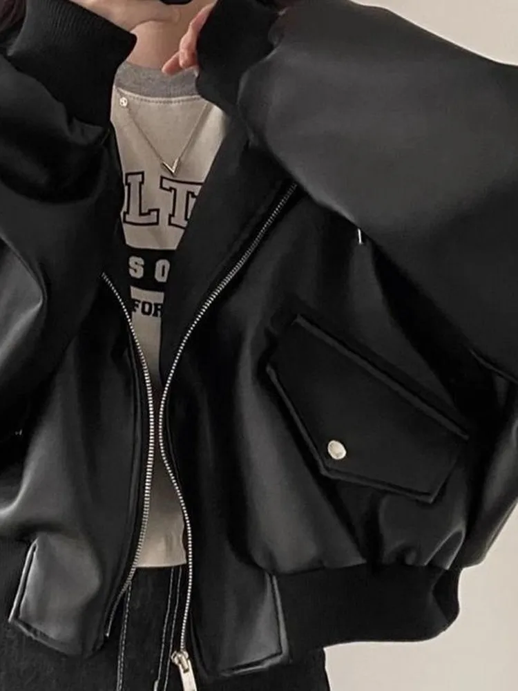 Retro chique casual duplo ket abotoado solto ajuste falso de duas peças com capuz jaqueta de couro para mulher corte reto longo sve