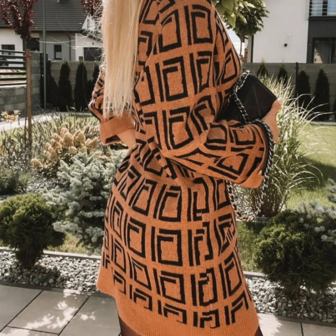 الخريف/الشتاء الخامس الرقبة بسيطة هندسية منقوشة نمط فستان سترة قصيرة غير رسمية مع زر أسفل الأكمام متوهج الملابس النسائية