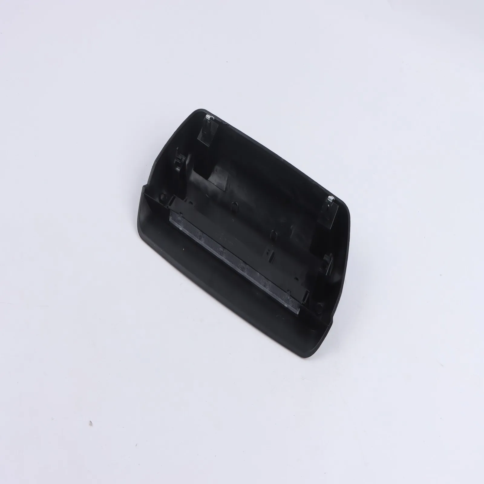 

Третий стоп-сигнал с высоким креплением для Nissan Kicks 2017-2020 OE 26590-5RA0A Задний фонарь