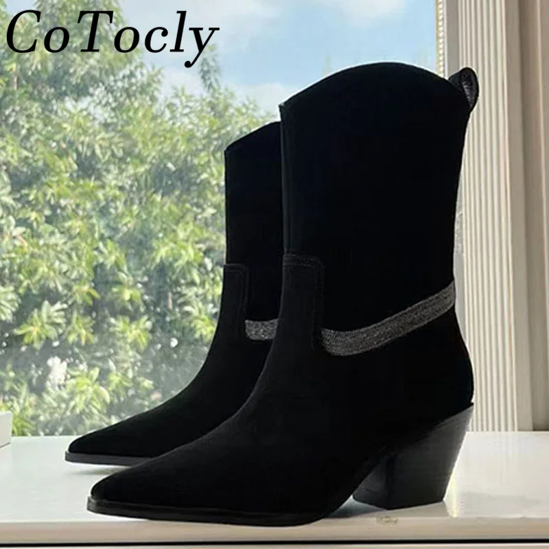 

Коровьи замшевые ботинки челси, женские короткие сапоги с острым носком и квадратным каблуком, шерстяная теплая обувь, женские зимние ботинки с бусинами для женщин