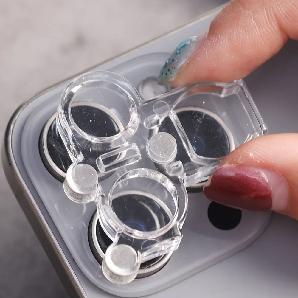 Рисунок 3 - 1/2 комплекта, крышка объектива камеры