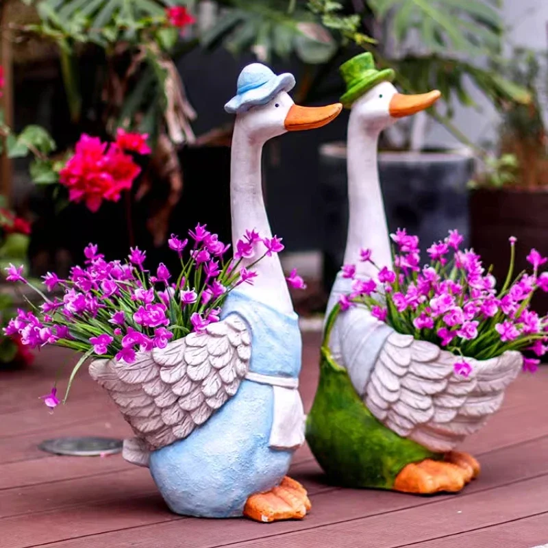 

Couple Duck Flower Pot Creative Cartoon Animal Sculpture for Garden Terrace Arrangement Ornaments Courtyard Indoor Gardening