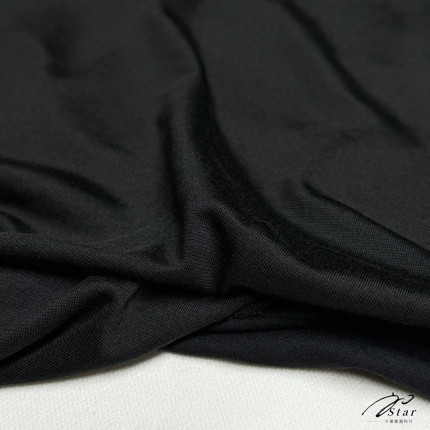 Black Stretch Knitted Silk Fabric Bottoming Shirt T-shirt Sling Slightly See-through Thin Silkworm Silk Satin Fabric