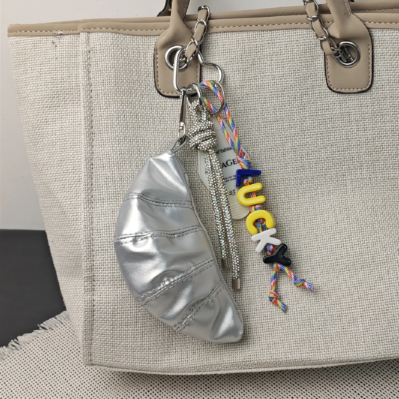 Fashion Ox Horn Bag Pendant Coin Purse Lucky Hanging Rope Exquisite Storage Functional Dumpling Bag Design Key Accessories Gift