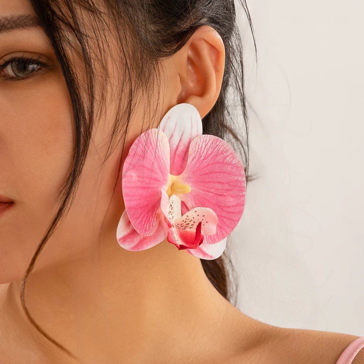 SHIXIN Colorful Large Simulation Flower Stud Earrings for Women Exaggerated Phalaenopsis Piercing Earrings Party Wedding Jewelry