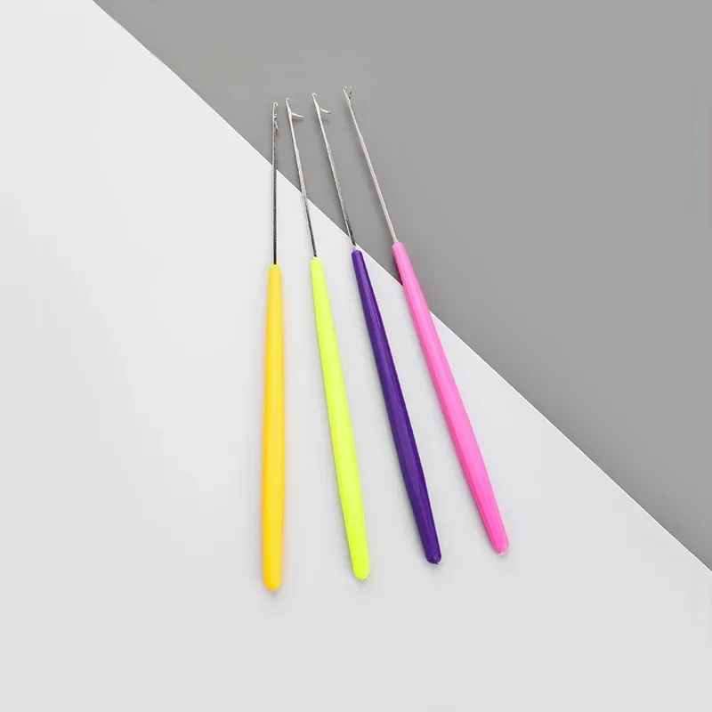 4Pcs Crochet Hook With Tongue Knitting Sewing Tools Repair Sweater Beading Accessories Sewing Needle Plastic Shank Crochet Hooks