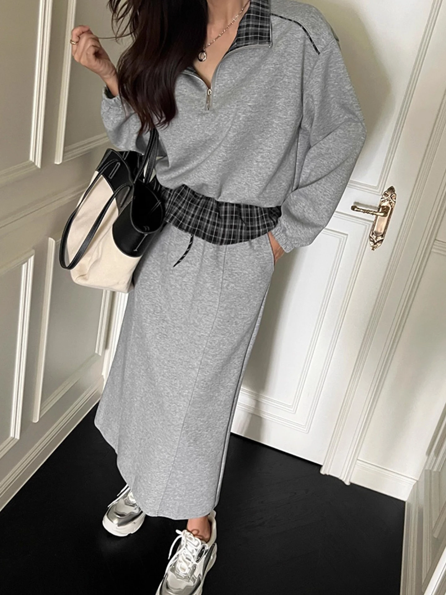 

High Waist Plaid Long Sve Sweatirt Women's Set Autumn New Design Casual Sportswear Two-Piece Set with Patchwork Details