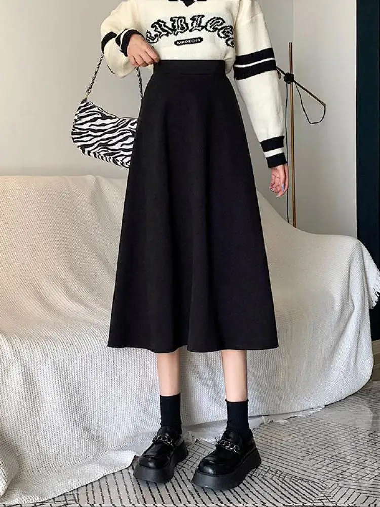 

Korean Version Women's Black Temperament Vacation Woolen Long Skirt Autumn Winter Brown High Waist Pleated Skirts Fashion Simple
