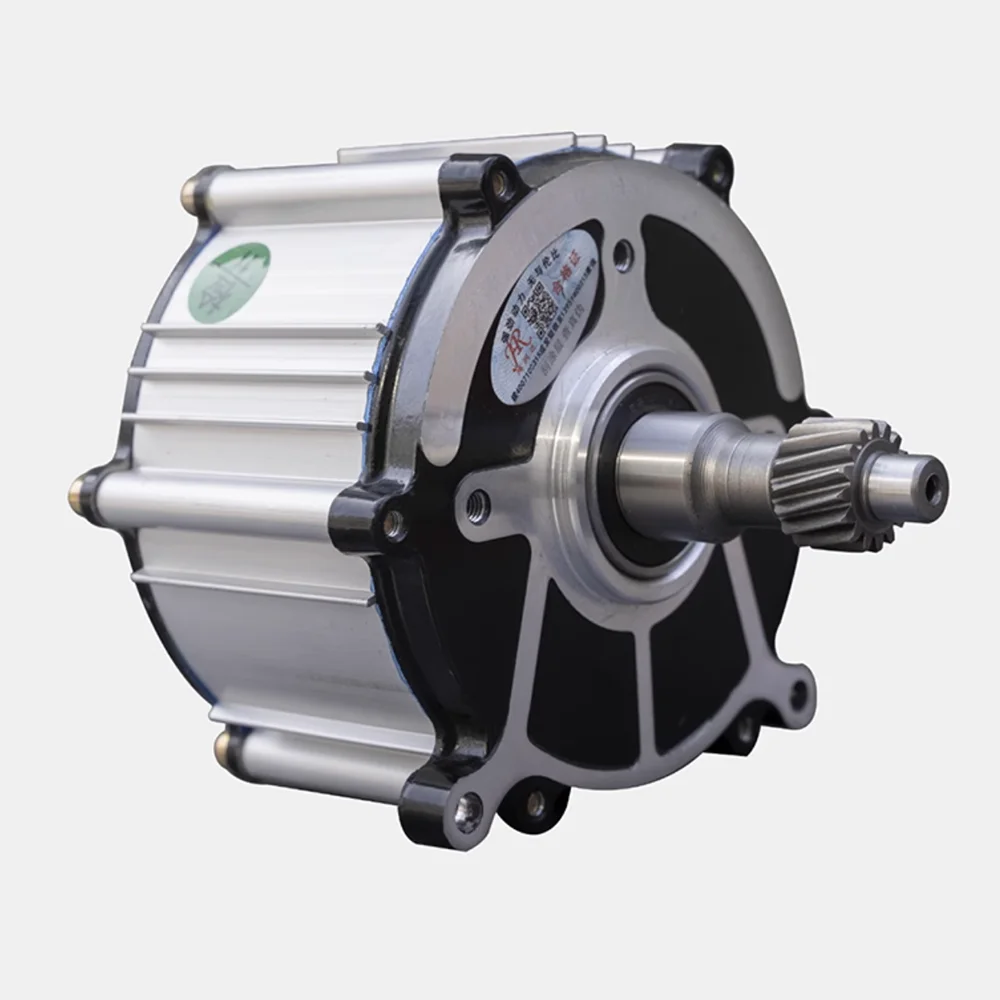 

Special walking motor and high-power motor for remote-controlled lawn mower