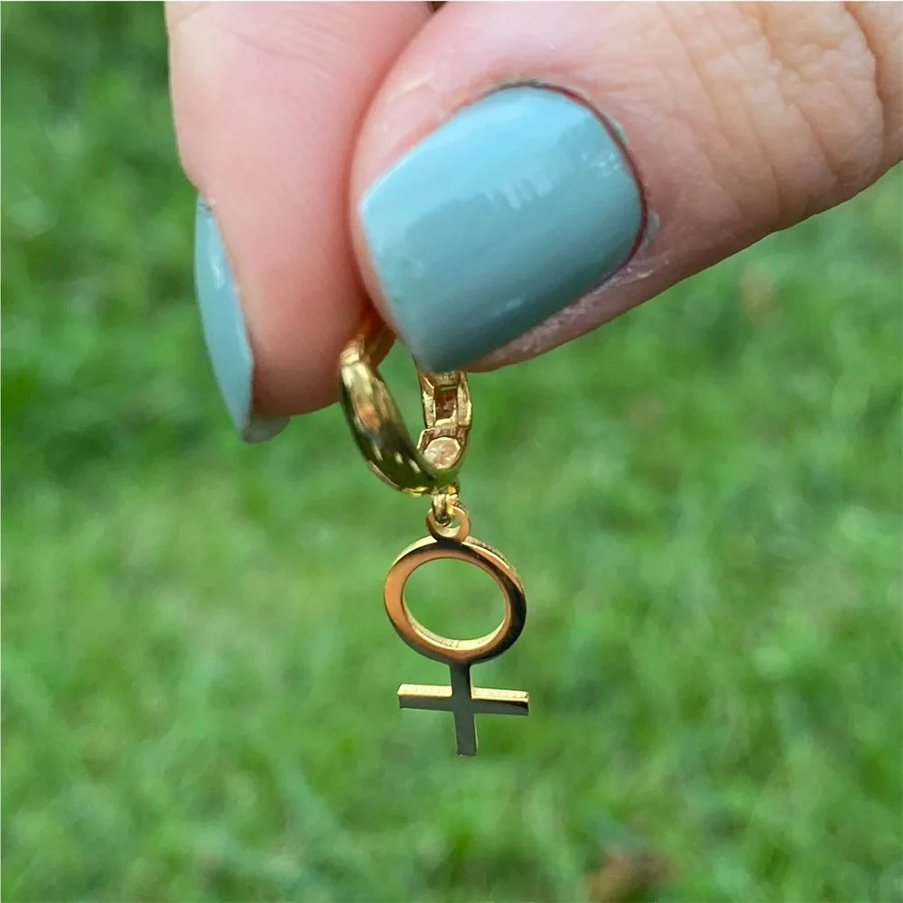 Tangula Venus Symbol Ear Studs Women Stainless Steel Gender Symbol Drop Earrings Lesbian LGBT Jewelry Charm Party Accessories