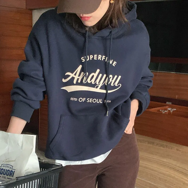 سترة نسائية أنيقة للخريف والشتاء بتصميم كلاسيكي بقلنسوة ملونة ومطبوعة بحروف مبطنة بالصوف سترة نسائية دافئة برباط بقلنسوة #5