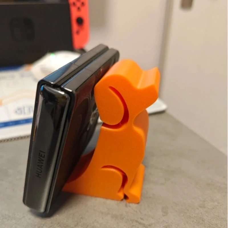 Anti-Slip 3D Printed Dog Cellphone Holder Stand Adorable Design Smartphone Desk Holder Cute Desktop Ornament for Office Home Use